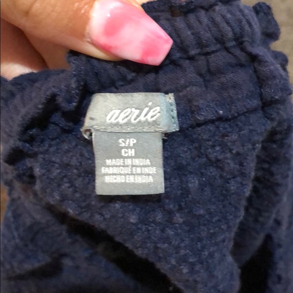 Navy blue off the shoulders quoter length sleeves - Picture 2 of 4